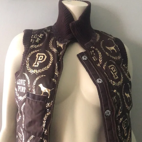 ‼️NEW INVENTORY‼️Victorias Secret Pink Reversible Brown Gold Logo Puffer Vest XS - Picture 7 of 8